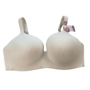 NWT Cacique 40DDD Lightly Lined No-wire T-shirt Bra Ivory 1087776